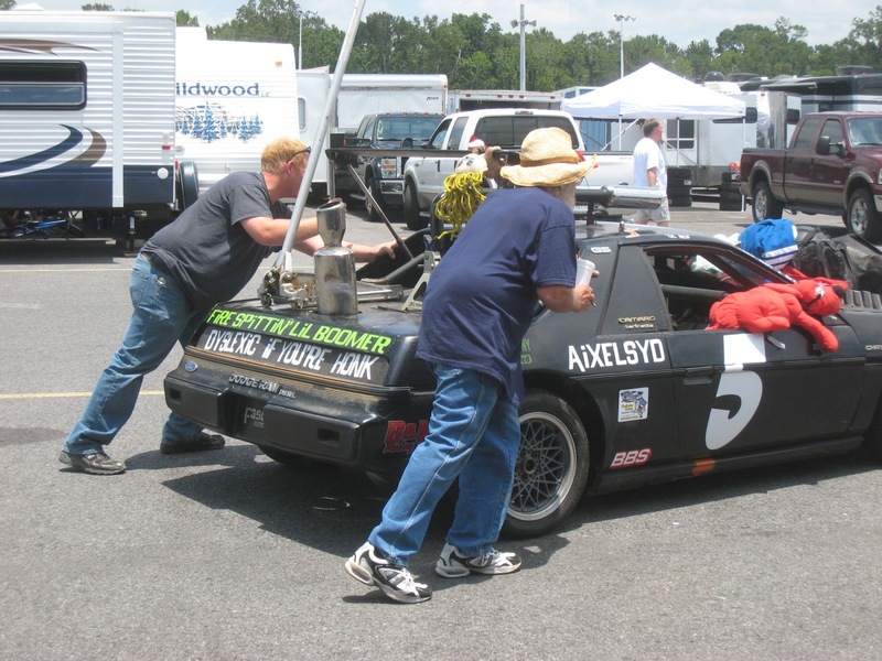 Illustration for article titled The 24 Hours Of LeMons New Orleans Über Gallery, Part 1